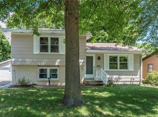 1105 Westside Dr, Polk City, IA 50226