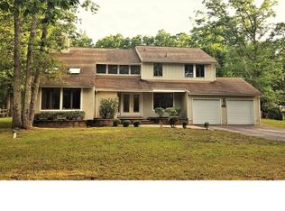 53 Country Club Ln, Marlton, NJ 08053