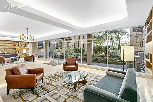 Sold by Corcoran | media 21