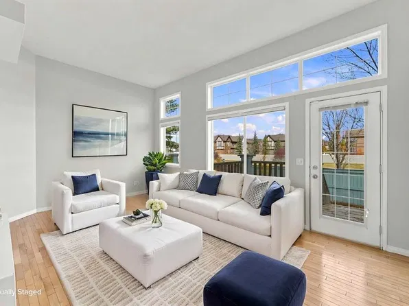 55 S Copperfield Ct SE, Calgary, AB T2Z 4Z3