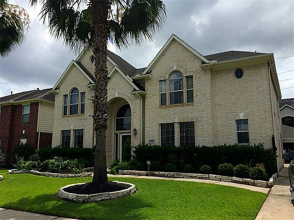 2nd image of 9907 Sand Dollar Dr