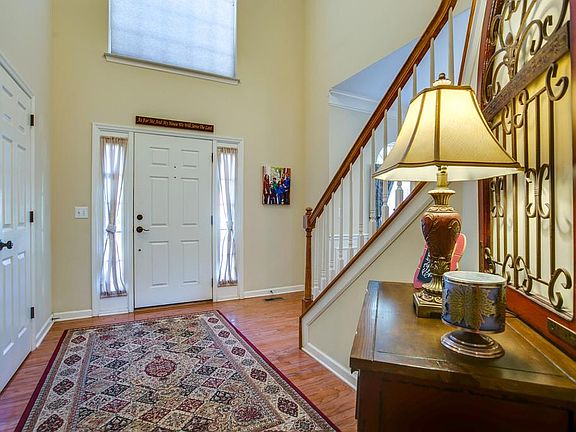 4th image of 107 Turnberry Dr
