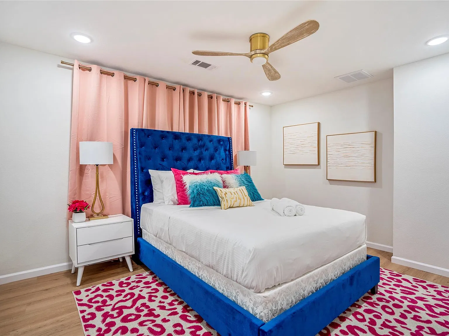 4 bed, 4.0 bath, 1640 sqft, $4,800 — Photo 3