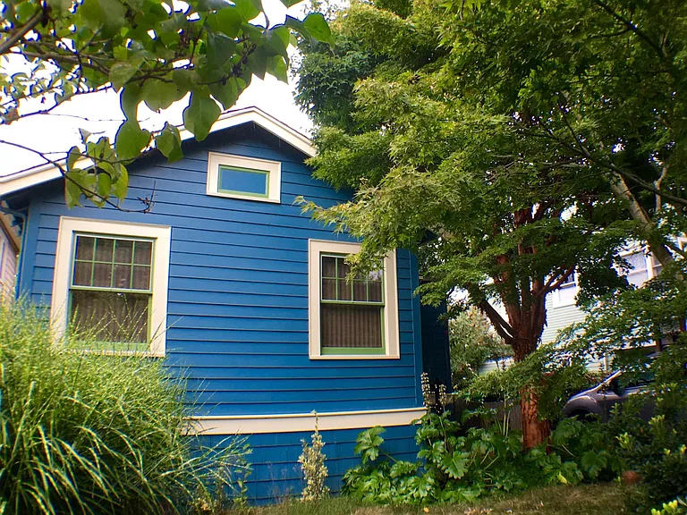414 NW 45th St — Photo 2