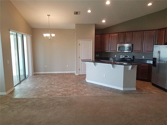 3rd image of 1040 Bella Vida Blvd