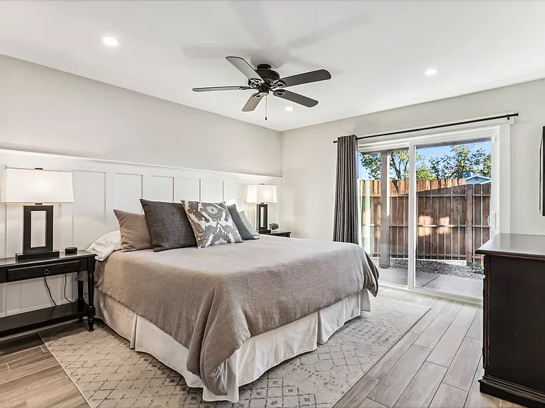 1217 E Ormondo Way — Photo 10