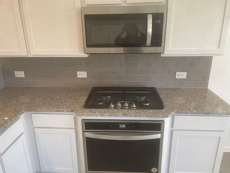 8111 Royal Palm Ct — Photo 13