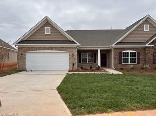 3718 Echo Forest Trl #33, High Point, NC 27265