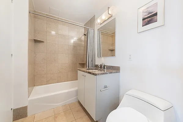 Rented by Compass | media 9