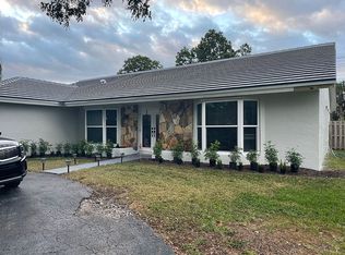 11802 S Island Rd, Cooper City, FL 33026