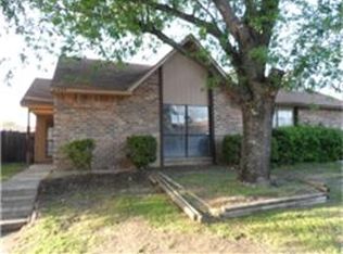 2427 Limestone Dr, Arlington, TX 76014