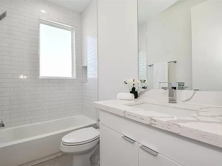 3609 Dennis St — Photo 28