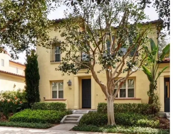 80 Vintage, Irvine, CA 92620