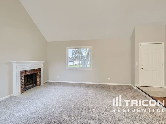 5th image of 5224 Arlington Cir
