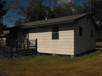 2nd image of 1321 Hondo St