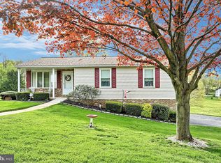406 Bellevue Rd, Red Lion, PA 17356