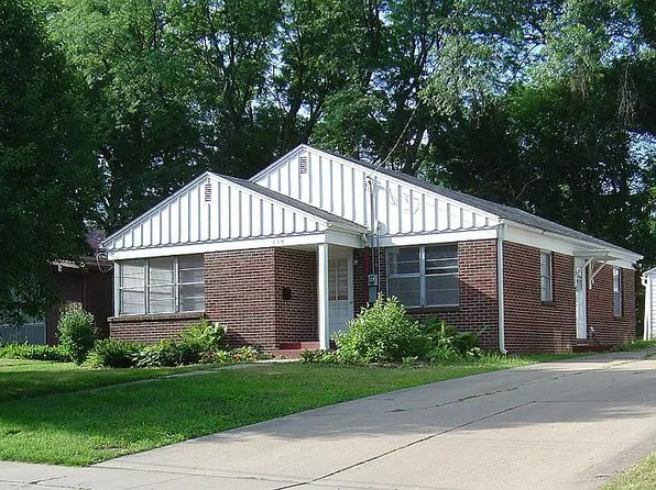 819 Rider St, Iowa City, IA 52246