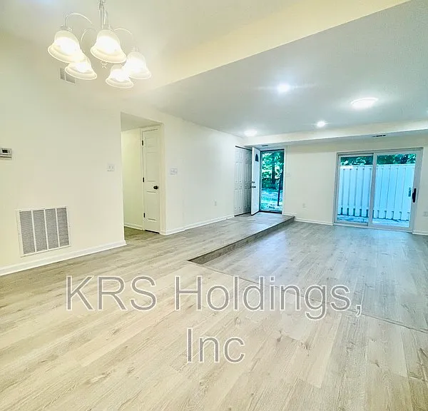7214 Jillspring Ct #26C — Photo 3