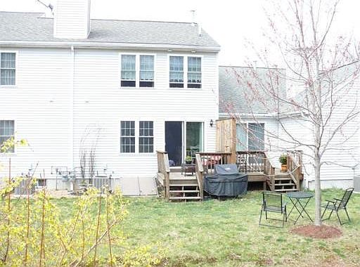 2nd image of 19 Quarter Horse Ln