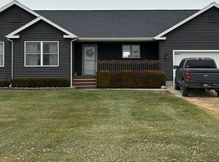 7887 Welter Rd, Ovid, MI 48866