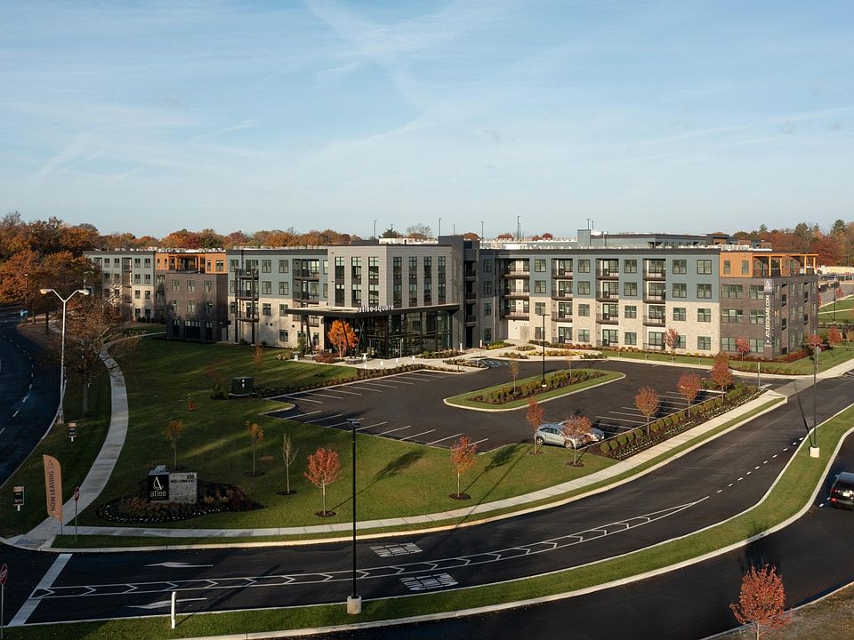 Building Photo 2