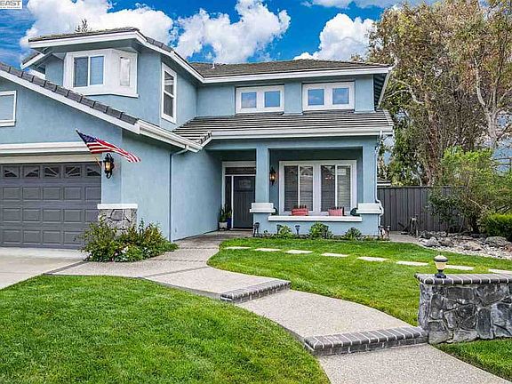 4th image of 3617 Thornhill Dr