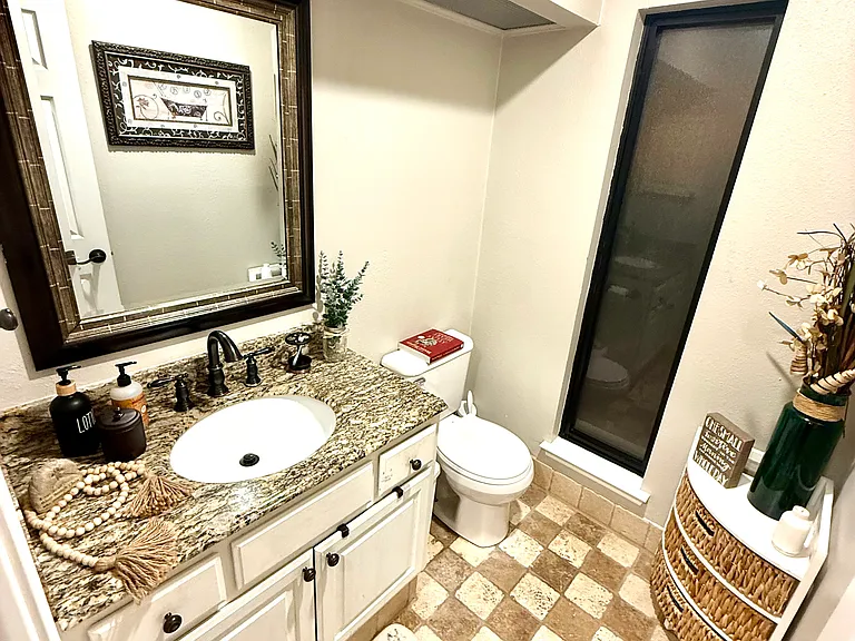 3401 Charleston Ln — Photo 10