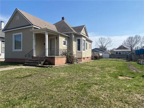 228 Massachusetts St, Saint Joseph, MO 64504