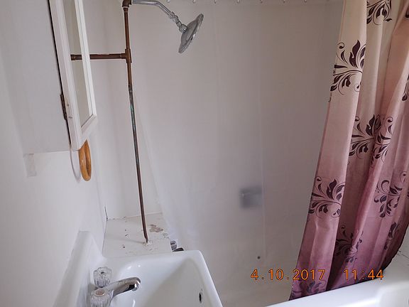 4th image of 612 E Broadway Ave APT 1