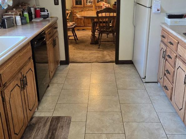 1704 N Roosevelt Ave, Liberal, KS 67901