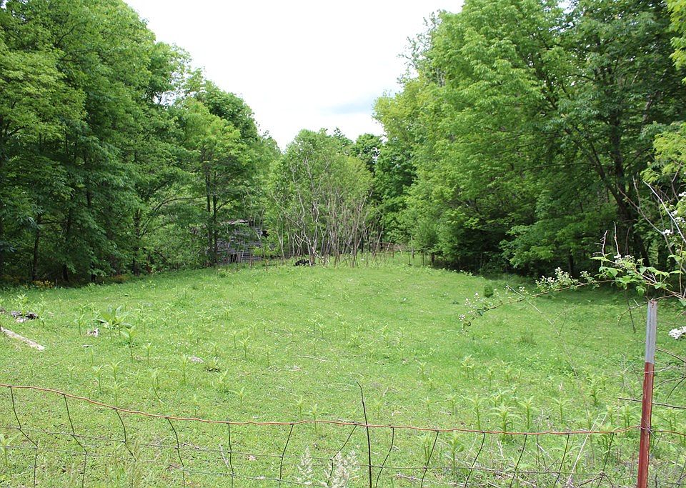 2nd image of 5918 Prices Creek Rd
