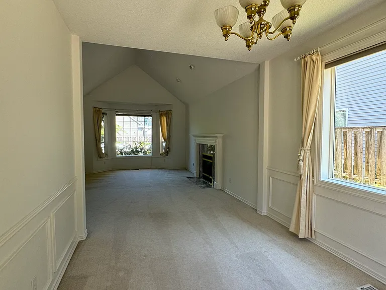 14686 NW Lilium Dr — Photo 4