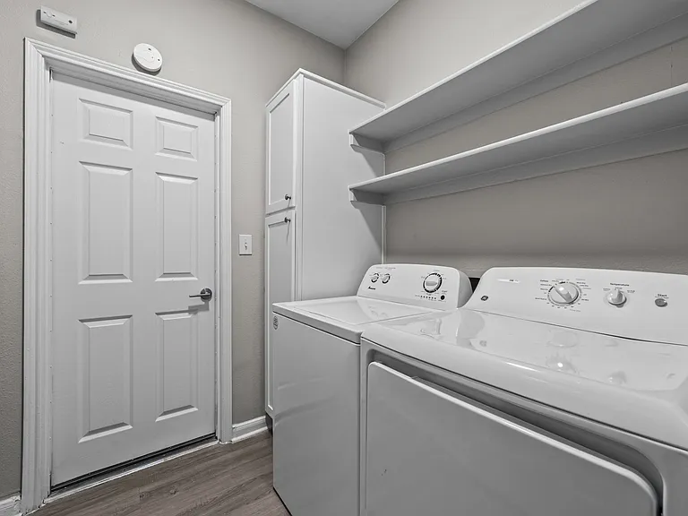Townhomes of Bent Tree — Photo 10