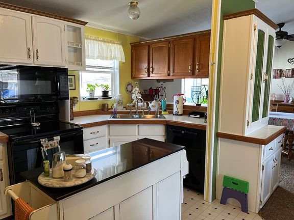 5th image of 3127 S 21st St