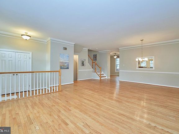 4th image of 2224 Journet Dr