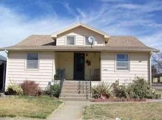 1703 W 5th St, North Platte, NE 69101