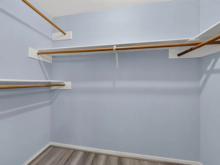 5714 Arbor Vitae Dr — Photo 34