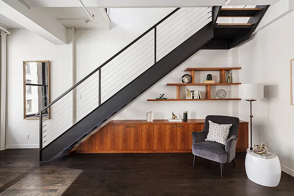 Sold by Compass | media 10