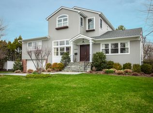 1010 Nine Acres Ln, Mamaroneck, NY 10543