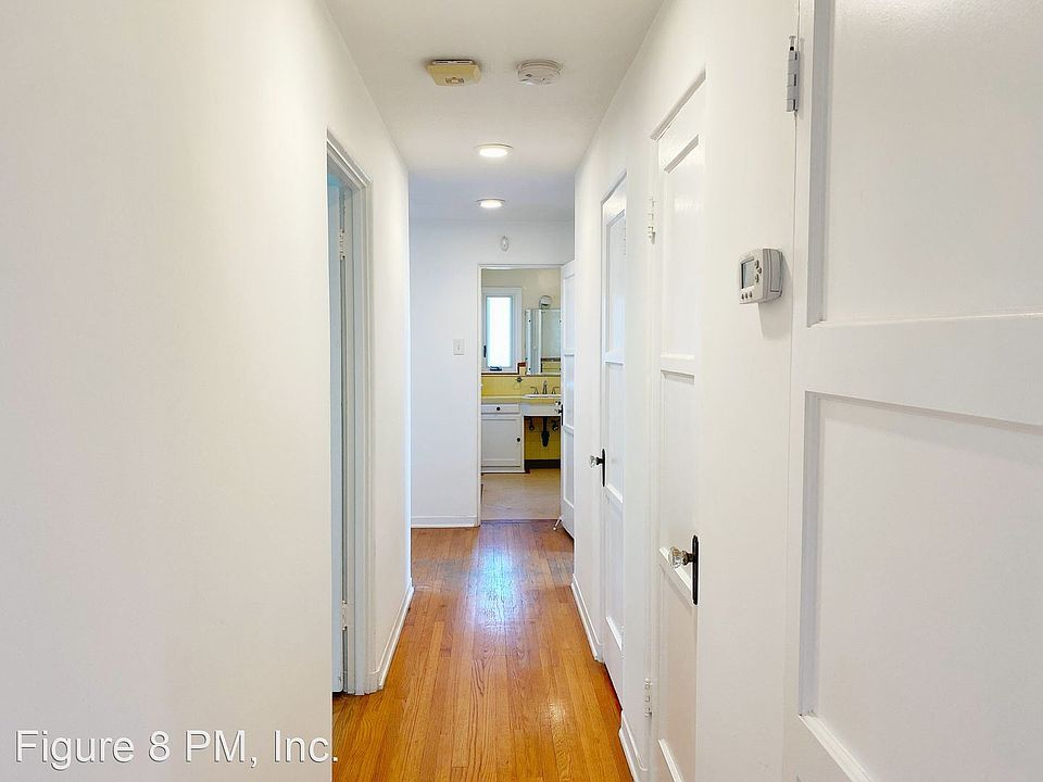 1st image of 1602 Angelus Ave