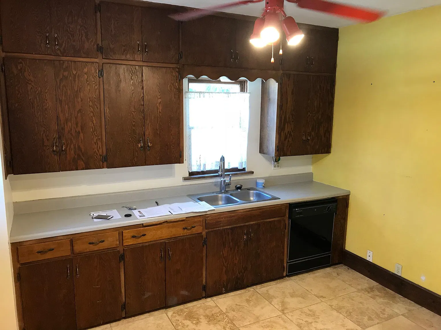 4 bed, 1700 sqft, $1,600 — Photo 3