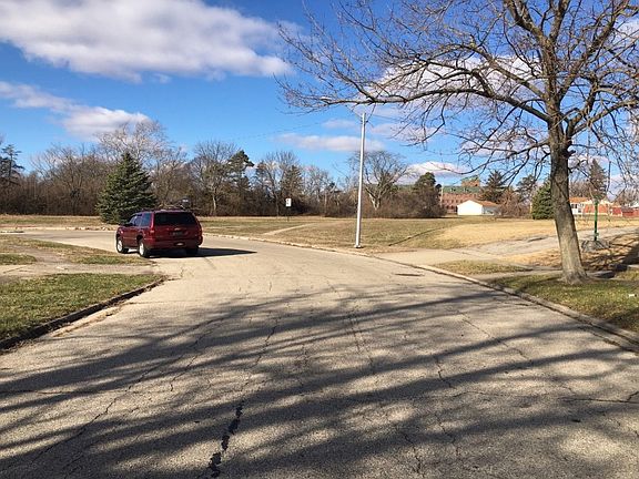 5th image of 4700 Kathylee Ct