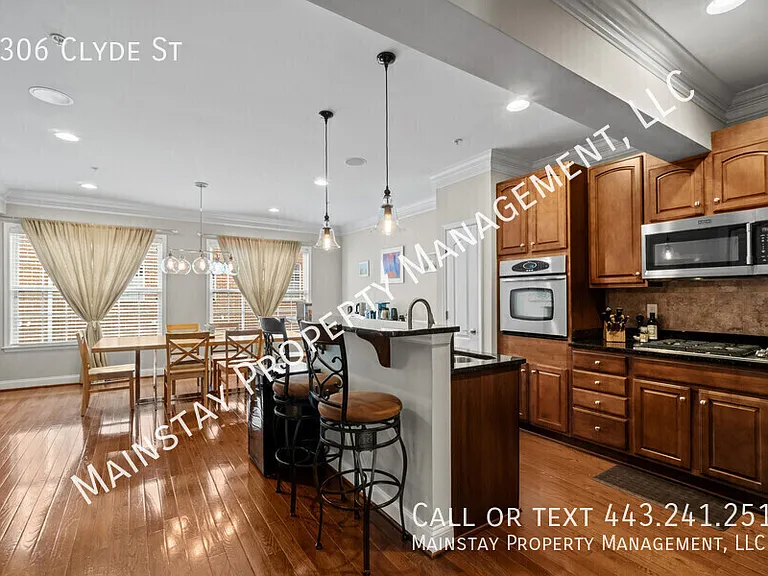3306 Clyde St — Photo 15