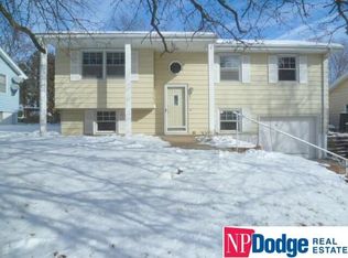 5523 N 61st Ave, Omaha, NE 68104