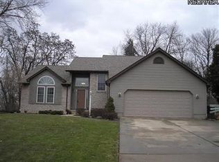 8517 King Graves Rd NE, Warren, OH 44484