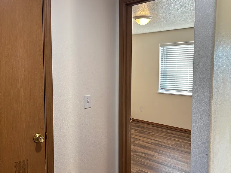 873 6th Ave SE #873 — Photo 16