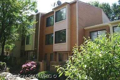 3ba 2a townhome -- MOTIVATED SELLER!!