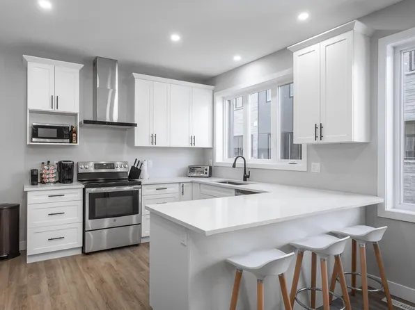 544 Windermere Rd, London, ON N5X 2T2