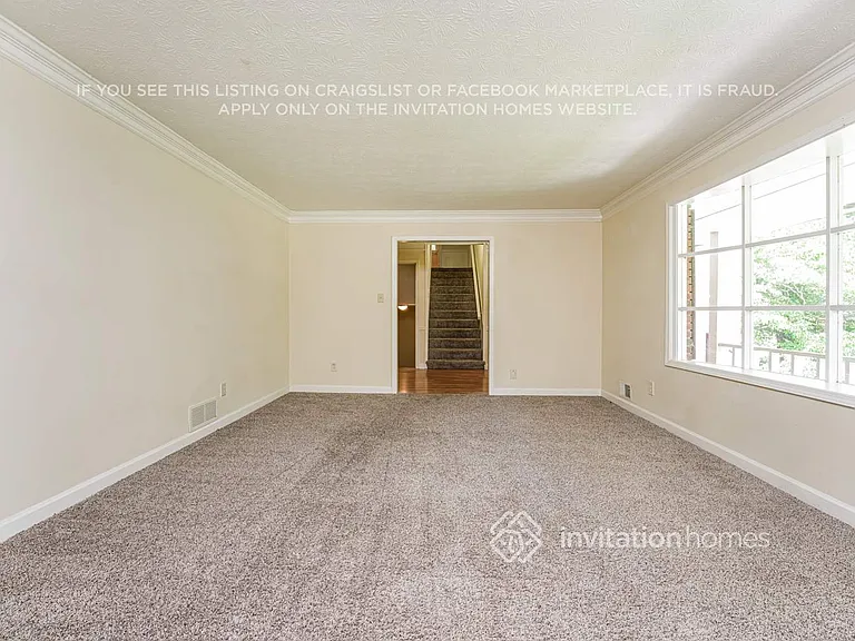 2433 Shipshire Pl — Photo 11