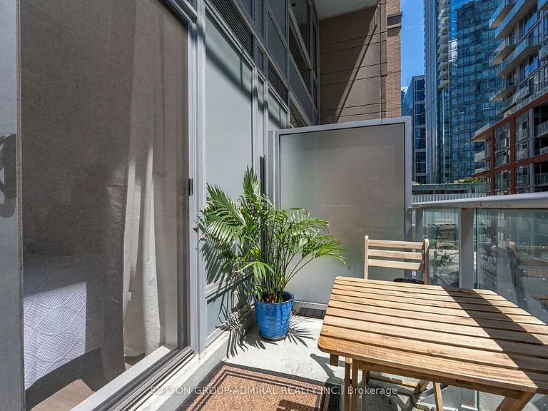 30 Nelson St #312 — Photo 25